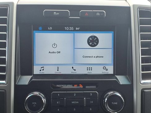 Used 2016 Ford F150 Lariat w/ Equipment Group 501A Mid RWD image 19