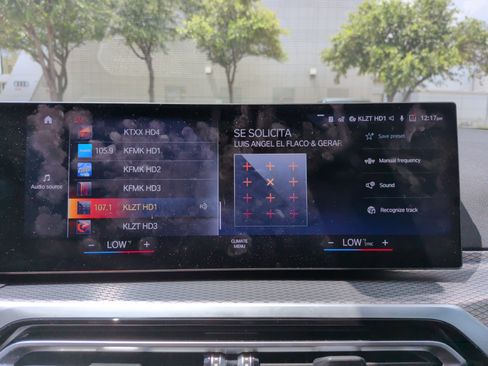 Used 2022 BMW i4 eDrive40 w/ M Sport Package RWD image 22