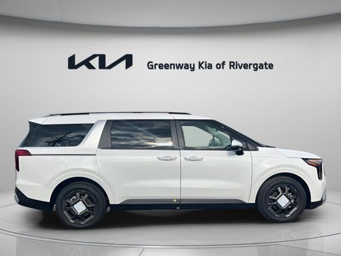 New 2026 Kia Carnival EX FWD image 8