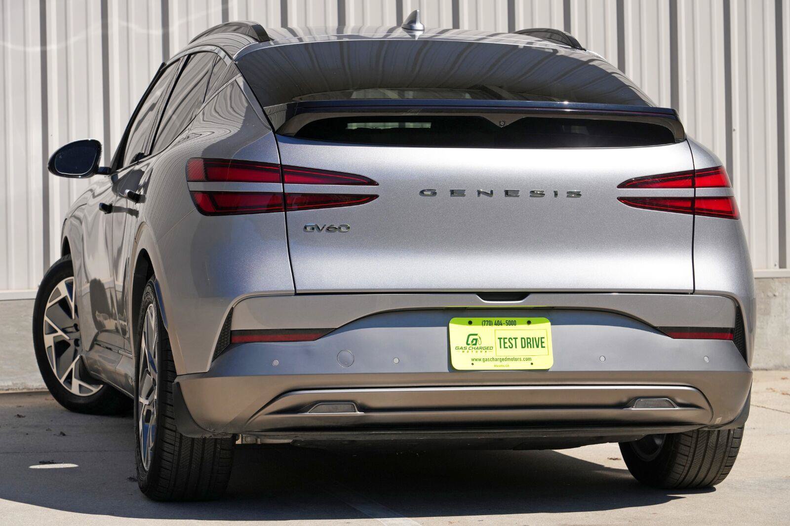Used 2025 Genesis GV60 RWD image 6