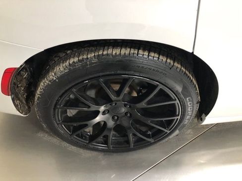Used 2020 Dodge Charger R/T RWD image 9