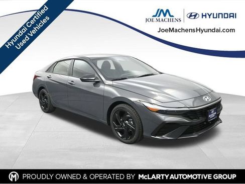 Used 2026 Hyundai Elantra Sport FWD image 2