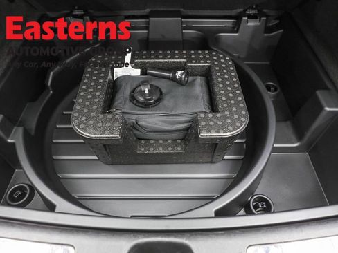 Used 2024 Cadillac XT4 Premium Luxury image 24