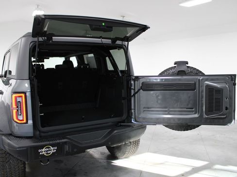 New 2025 Ford Bronco Badlands w/ Sasquatch Package image 16