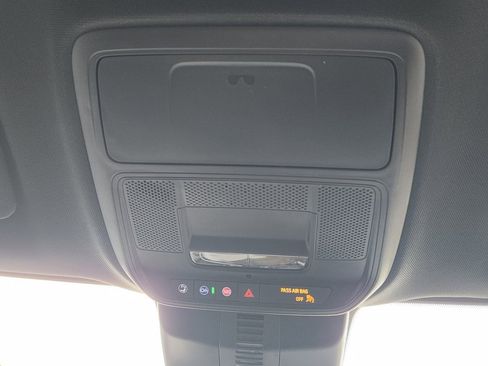 New 2026 Buick Enclave Sport Touring w/ Power Package image 38