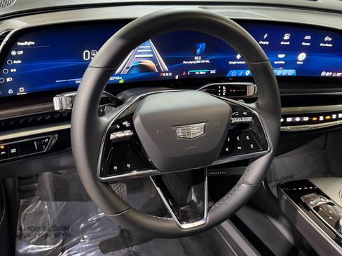 Certified 2024 Cadillac Lyriq Tech AWD/4WD image 14