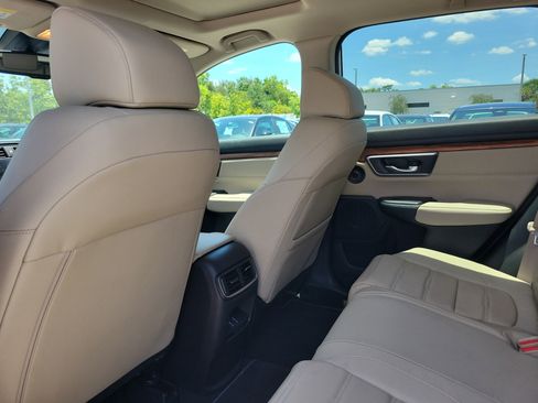 Used 2017 Honda CR-V Touring image 16