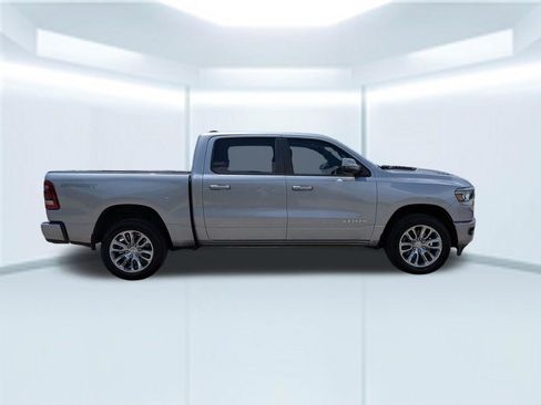 Used 2023 RAM 1500 Laramie AWD/4WD image 7