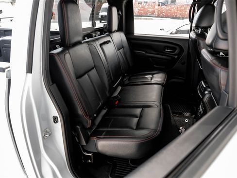 Used 2024 Nissan Titan PRO-4X w/ Pro-4x Convenience Package image 41