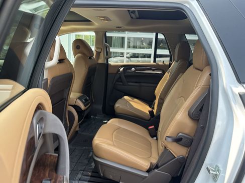 Used 2017 Buick Enclave Premium w/ Experience Buick Package AWD/4WD image 11