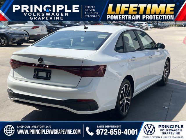 Used 2026 Volkswagen Jetta Sport FWD image 9