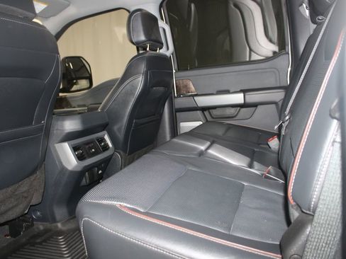 Used 2024 Ford F250 Lariat image 34