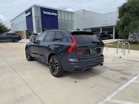 Certified 2026 Volvo XC60 B5 Ultra w/ Protection Package Premier AWD/4WD image 4