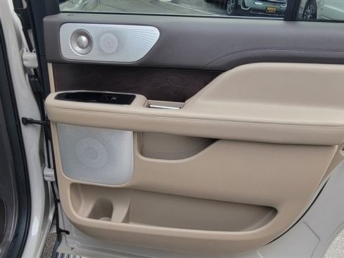 Used 2024 Lincoln Navigator L Reserve AWD/4WD image 55
