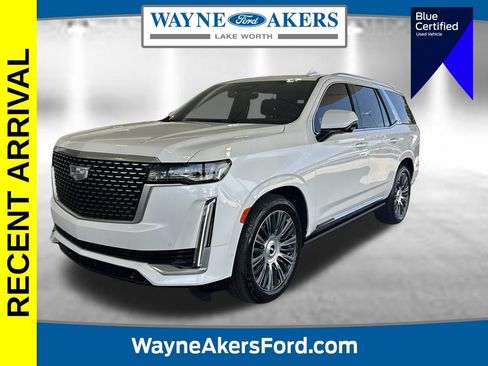 Used 2022 Cadillac Escalade Premium Luxury w/ Performance Package RWD image 1