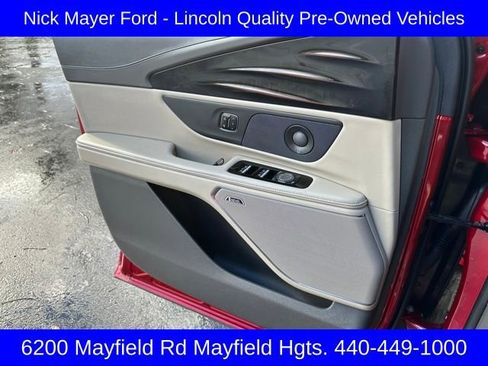 Used 2024 Lincoln Nautilus Reserve w/ Equipment Group 202A image 12