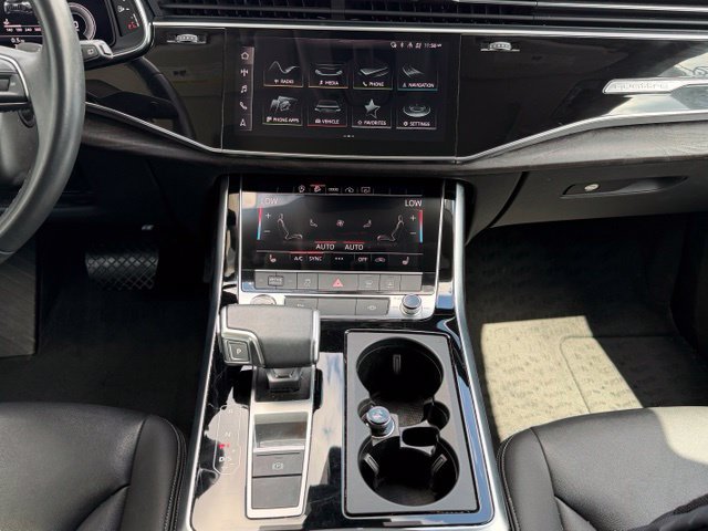 Used 2023 Audi Q8 Premium AWD/4WD image 14