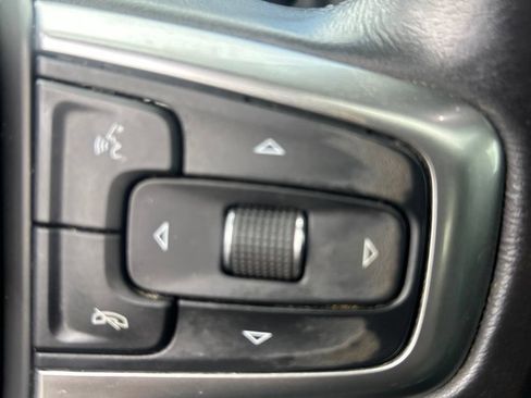 Used 2019 Chevrolet Silverado 1500 LT Trail Boss AWD/4WD image 20