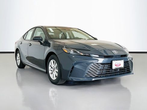 New 2026 Toyota Camry LE FWD image 3