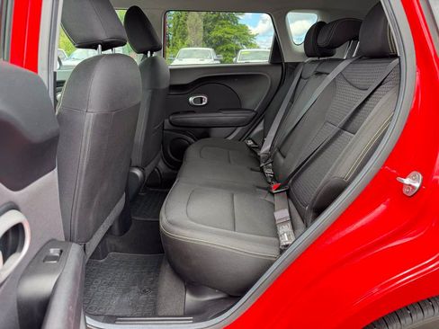 Used 2014 Kia Soul + w/ UVO w/Eservices Package FWD image 11