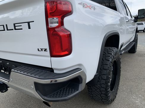 Used 2022 Chevrolet Silverado 3500 LTZ w/ LTZ Convenience Package image 56