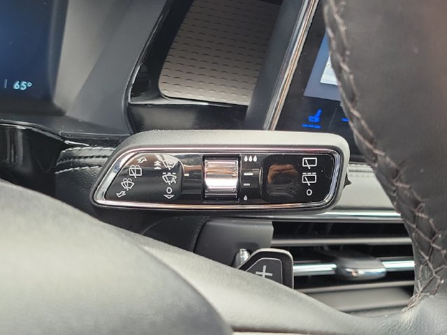 Used 2024 Lincoln Corsair Reserve w/ Equipment Group 201A AWD/4WD image 14