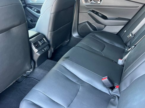 Used 2025 Honda Accord Touring image 12