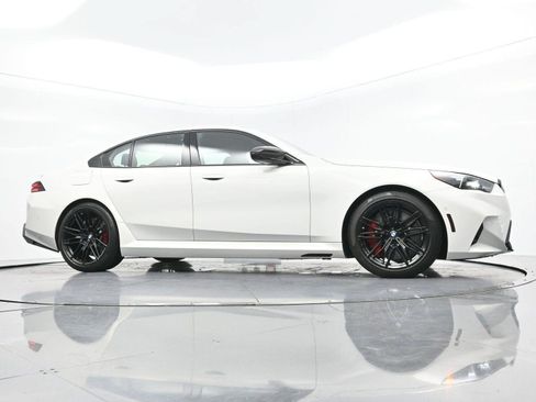 Used 2025 BMW M5 w/ Carbon Package AWD/4WD image 50
