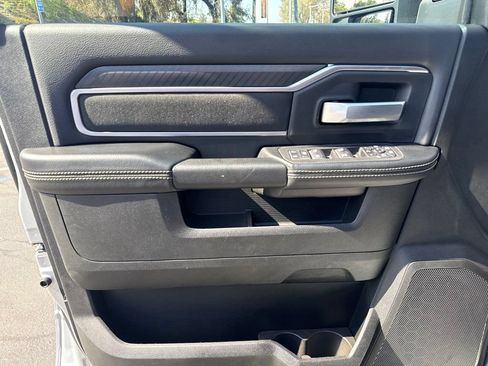 Certified 2026 RAM 2500 Big Horn AWD/4WD image 13