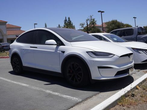 Used 2022 Tesla Model X Plaid AWD/4WD image 2