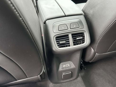 Certified 2023 Buick Envision Avenir image 13