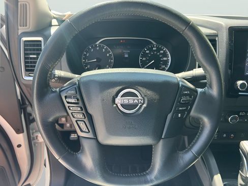 Used 2024 Nissan Frontier SL w/ Technology Package RWD image 20