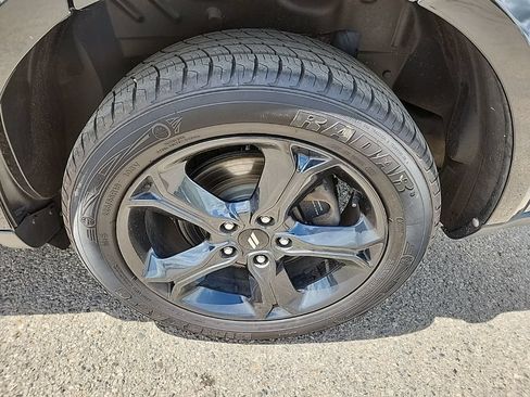 Used 2018 Dodge Journey Crossroad AWD/4WD image 35
