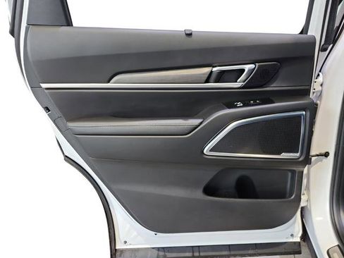 Certified 2023 Kia Telluride SX Prestige X-Line AWD/4WD image 24