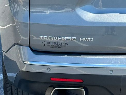 Used 2020 Chevrolet Traverse High Country w/ LPO, Floor Liner Package image 14