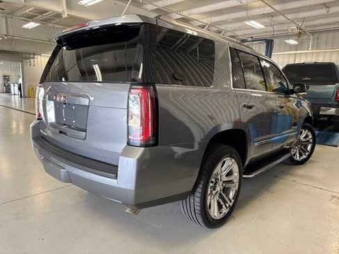 Used 2020 GMC Yukon SLT w/ Premium Edition AWD/4WD image 14