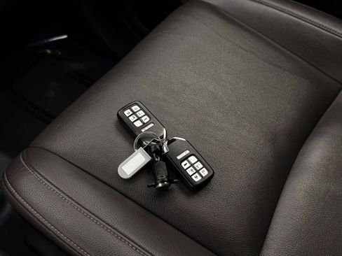 Used 2023 Honda Odyssey Touring image 45