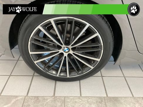 Used 2021 BMW 530i xDrive w/ Premium Package AWD/4WD image 7