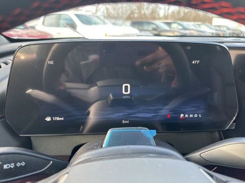 New 2026 Chevrolet Traverse RS image 20