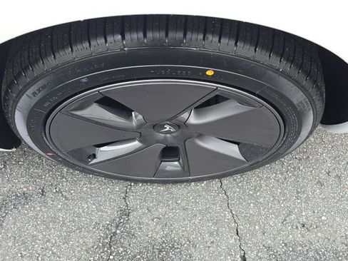 Used 2023 Tesla Model 3 Standard Range RWD image 26