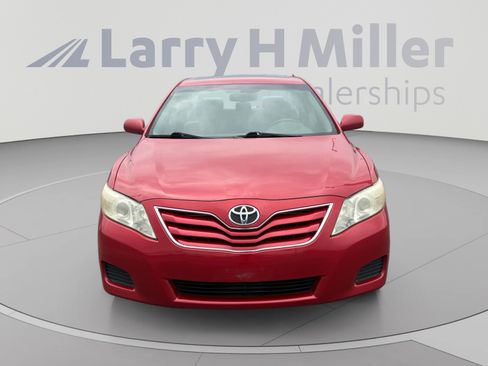 Used 2010 Toyota Camry FWD image 8