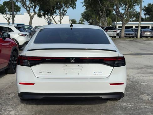 Used 2024 Honda Accord Sport image 9