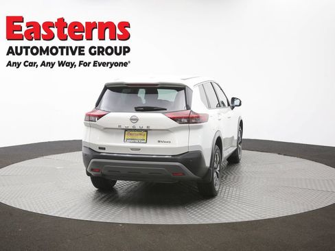 Used 2023 Nissan Rogue SV AWD/4WD image 38