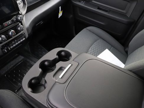 New 2026 RAM 5500 Tradesman w/ Chrome Appearance Group image 24