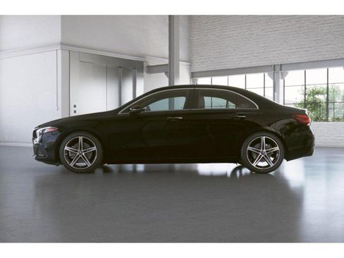 Certified 2022 Mercedes-Benz A 220 4MATIC image 46