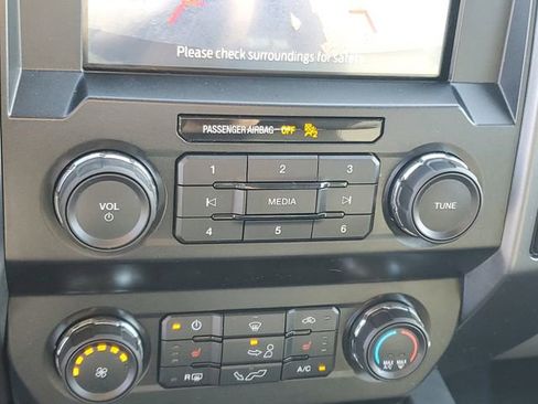 Used 2019 Ford F150 XLT w/ Equipment Group 302A Luxury image 18