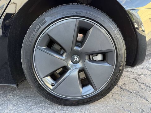 Used 2023 Tesla Model 3 Standard Range RWD image 32