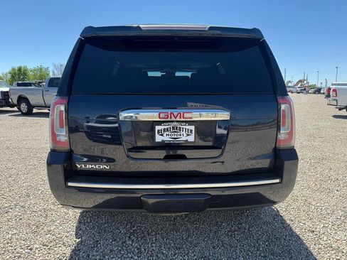 Used 2018 GMC Yukon Denali w/ Enhanced Security Package AWD/4WD image 9
