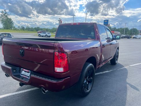 Used 2017 RAM 1500 Express w/ Express Value Package RWD image 4