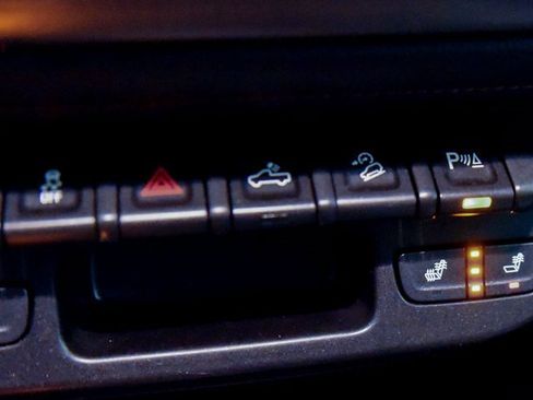 Used 2019 GMC Canyon All Terrain w/ Trailering Package image 25